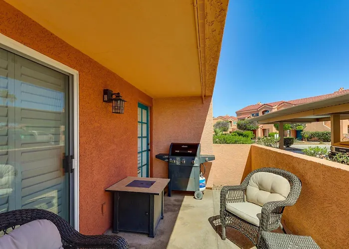 Walk To Rotary Park: Lhc W/ Private Patio * Lake Havasu City
